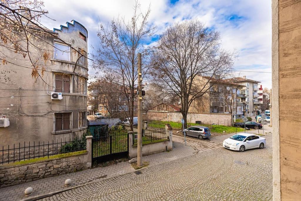 Dufti Home In Plovdiv Center & Old Town / Kapana Esterno foto